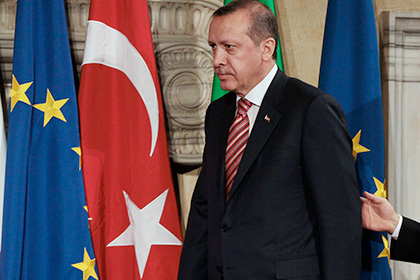 За что именно Турцию Европарламент просит не включать в ЕС