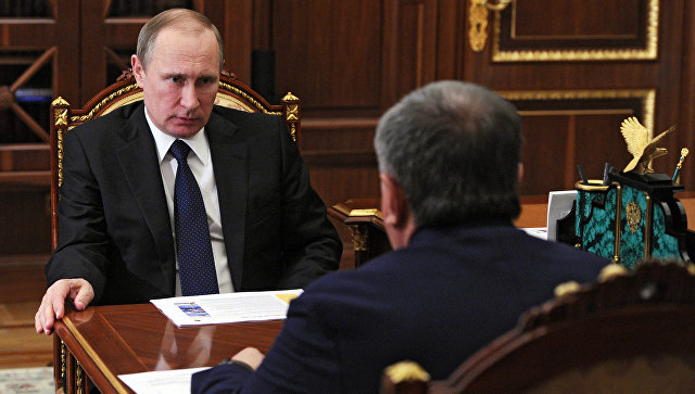 Игорь Сечин доложил президенту России о завершении сделки по приватизации 19,5% акций Роснефти
