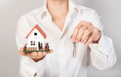 «Недоступно для большинства граждан минимум на полтора года»: Эксперты о льготной ипотеке
