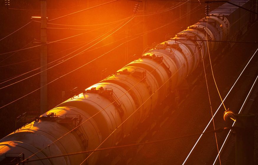 «Новые санкции бьют по России и обогащают других»: мнение эксперта Крутакова