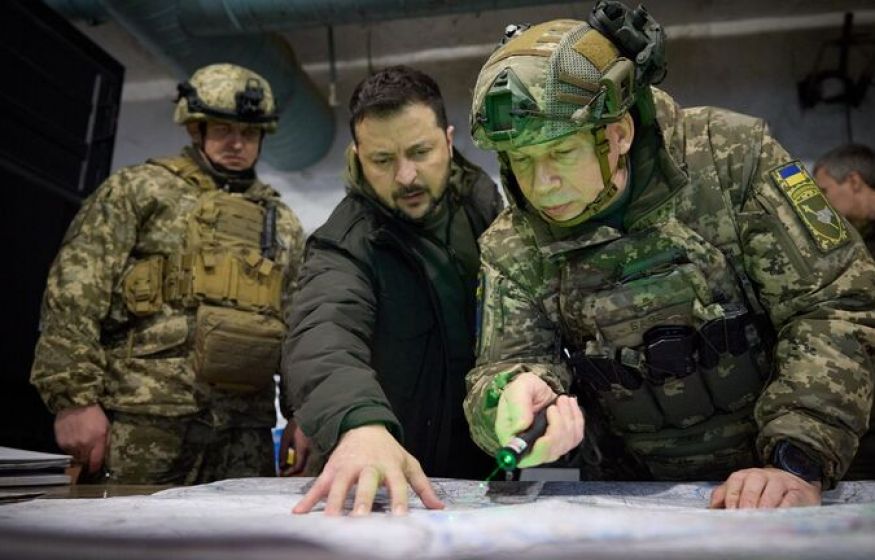 Киев бросает резервы на убой под Покровском — ради чего? Зеленский обезумел