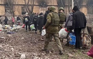 Подвалы, страх и надежда: жители Красноармейска о жизни под контролем ВСУ и помощи ВС РФ после освобождения