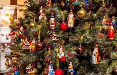 Русский стиль снова в моде. Актуальные тенденции новогодних украшений в этом сезоне