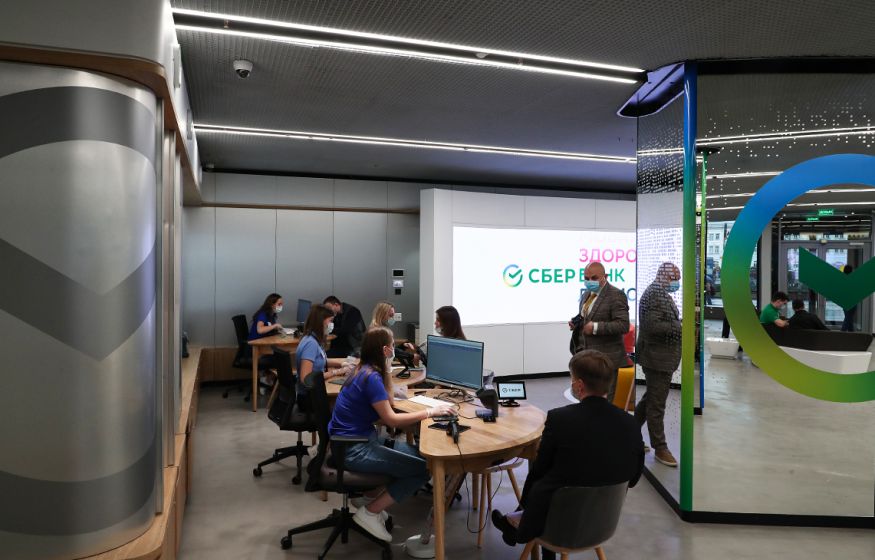 «Этой категории нужно разрешить работать дистанционно, если профиль работы позволяет это сделать»: ЛДПР