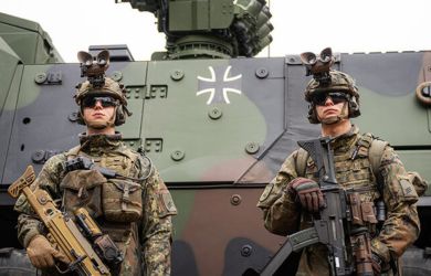 Спецназ «Альфа» схватил генералов НАТО. Скоро они расскажут много чего интересного: Сорокин