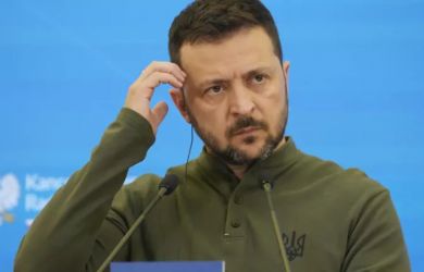 Возможно у нас наверху есть предатели, которые не дают устранить Зеленского и затягивают процесс СВО: Картавых