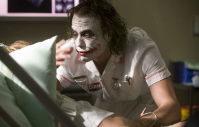 Опасная ложь: врач Якутии скрыла сифилис у мигрантов и пропустила их в Россию