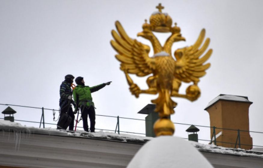 «Либеральные идеи лихих 90-х продолжают душить экономику. России не выжить!»: Нашей власти бросили вызов