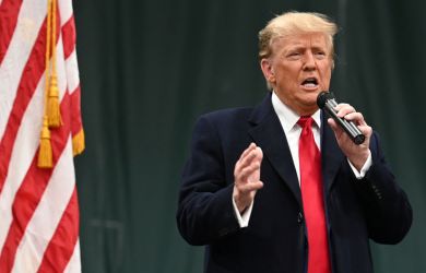 Трамп сам топит доллар. «Могу качать как йо-йо» — валюта США рухнула до минимума, инвесторы в панике.