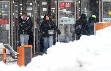 Москва тонет. 14 мм снега за сутки побили рекорд 49-летней давности — январь засыпает столицу