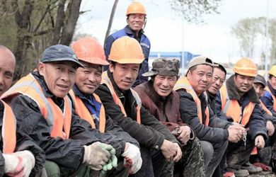 «Теракт был... Ну грустно. И что?»: главный лоббист мигрантов лезет из кожи вон, чтобы упростить въезд гастарбайтеров в Россию