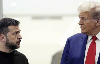 Переговоры в Женеве: Зеленский уступает США, пока ВСУ отступают в Донбассе