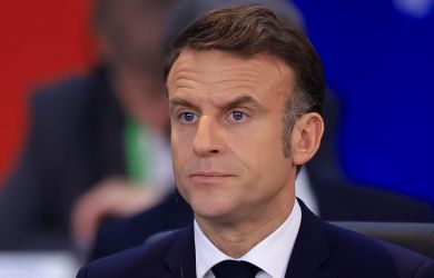 Блеф и провокация: пока Макрон болтает, его «призраки» уже обслуживают гаубицы Caesar под украинским флагом