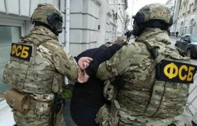 ФСБ разоблачила 200 пособников ВСУ: 54 тысячи SIM-карт для терактов – кого поймали?