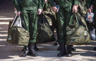 «Вариантов нет»: депутат Колесник объяснил, почему призывников будут забирать в войска, не дожидаясь решения суда