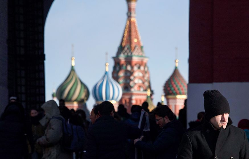 «Беспредел в разгар СВО пора прекращать. Народ страдает. Нельзя так резко обрушать благосостояние граждан»: эксперт