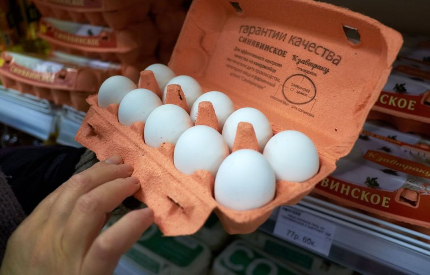 «Как задирали ценники, так и будут! Население грабят. Государству пора дать им по рукам»: в Госдуме требуют жёстких мер