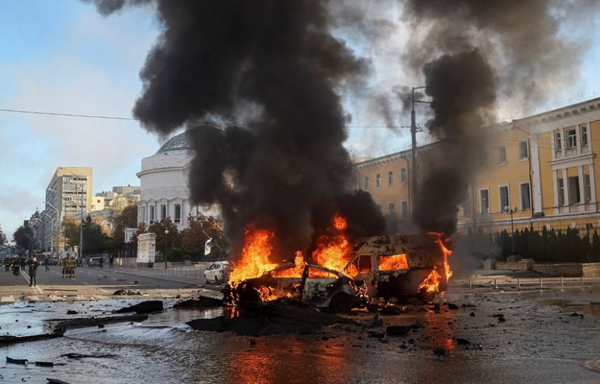 "Что происходит?!": Тайная атака — сирены молчат. Киев трясёт от странных взрывов