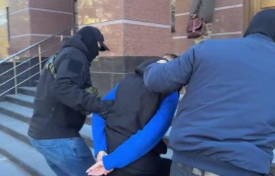 ФСБ поймала крымскую предательницу: координировала ракетный удар по парому