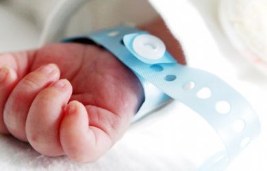 52% россиян за ДНК-тесты новорождённых!? Женщины реже поддерживают — почему?