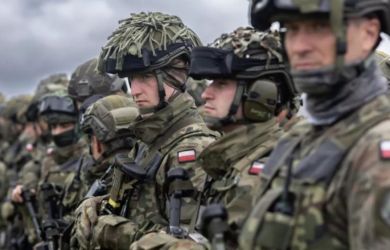 Франция и Польша готовят учения с ядерным намеком, а Германия хочет поднять возраст резервистов до 70 лет