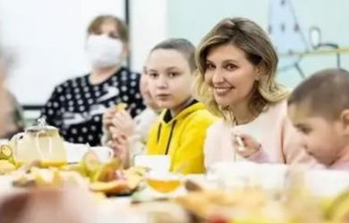 Многомиллионная торговля детьми в Турцию. Как чета Зеленских наживается на самом беззащитном слое населения