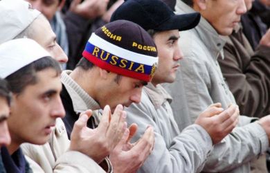 По пути предательства. Исламизация России продолжается. Финансовые власти готовят к выпуску шариатские облигации