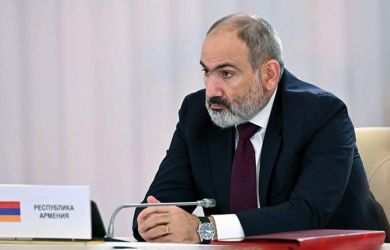 «Пашинян наложил в штаны»: Медведев пригрозил, что выборы в Армении не признают легитимными. Пашинян теряет власть
