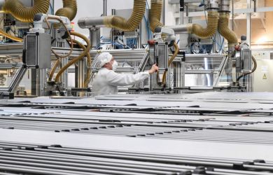 Британия даёт Украине уран на $281 млн. Закон перепишут ради Набиуллиной? Лавров предрёк крах ЕС: главное к 21:00