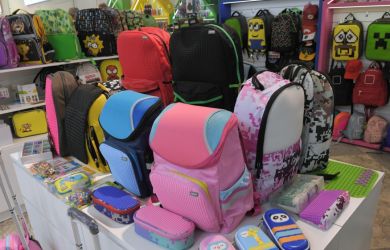 «Государство должно помогать! Нужны выплаты школьникам к 1 сентября»: в ГД требуют спасти семьи от кредитов и инфляции