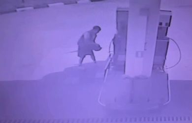 Школьника в Подольске заставили поджечь колонку АЗС: мошенники запугали его «ударами ВСУ»...