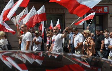 «Возвращайте беглецов»: Польша требует депортировать военнообязанных украинцев из Европы