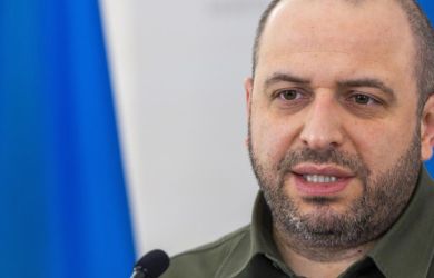 Зеленский перетряхивает силовиков: Умеров — в разведку, Клименко — в СНБО, а Вашингтон дважды блокировал его назначение