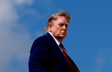 «Скоро я объявлю Ормузский пролив территорией США» — Трамп. Сенатор молчать не стал