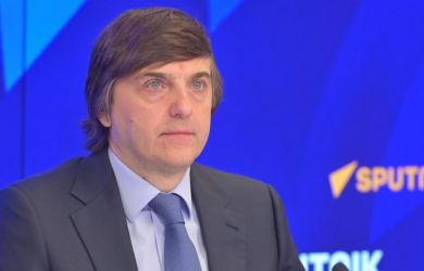 «Школы не имеют права выгонять» — Кравцов заявил, что отказ в профильном классе не повод лишать образования