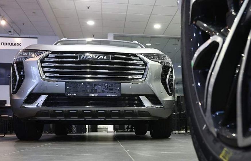 «Пока российский автопром буксует, китайские авто захватили наш рынок. Пора отказываться от "можно, а зачем?"»: эксперт