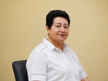 Галина Абызова: «Выгорание или отсутствие дисциплины? Отношение к труду молодежь черпает в семье»