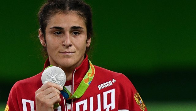 Российская спортсменка Воробьева завоевала серебро на ОИ в Рио в борьбе