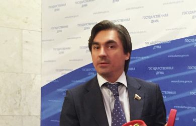 Двойные стандарты Свинцова: «Зачем мне нужен интернет?», — говорит депутат и тут же лезет в свой запрещённый аккаунт